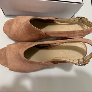 Guess Women's Pink Peep-Toe Heels